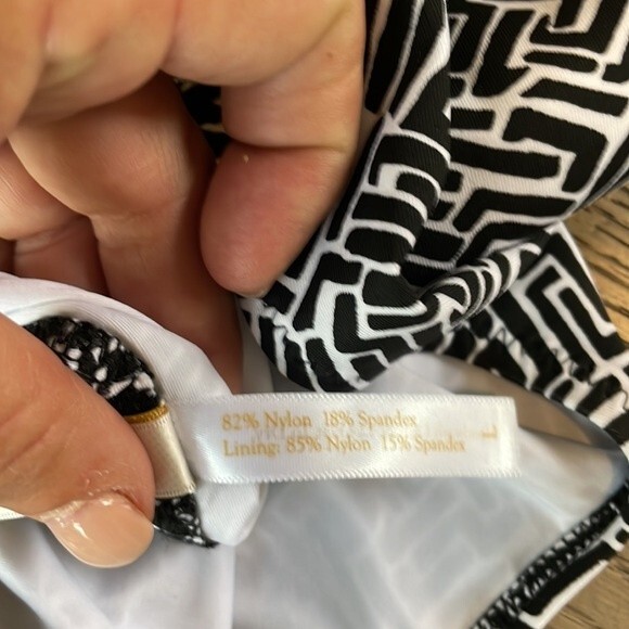 HELEN JON BLACK KEY TIE BACK ONE PIECE Size Large - Picture 7 of 8